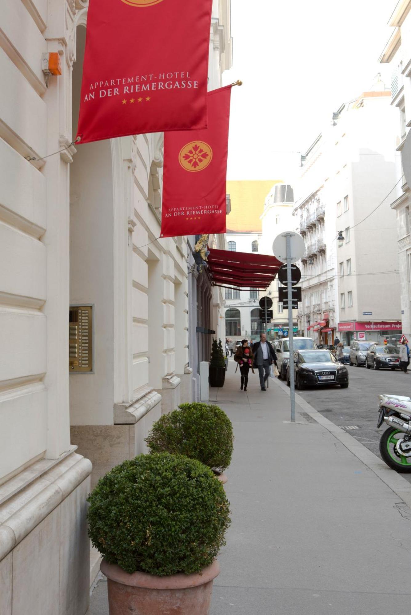Appartement-Hotel An Der Riemergasse Vienna Esterno foto