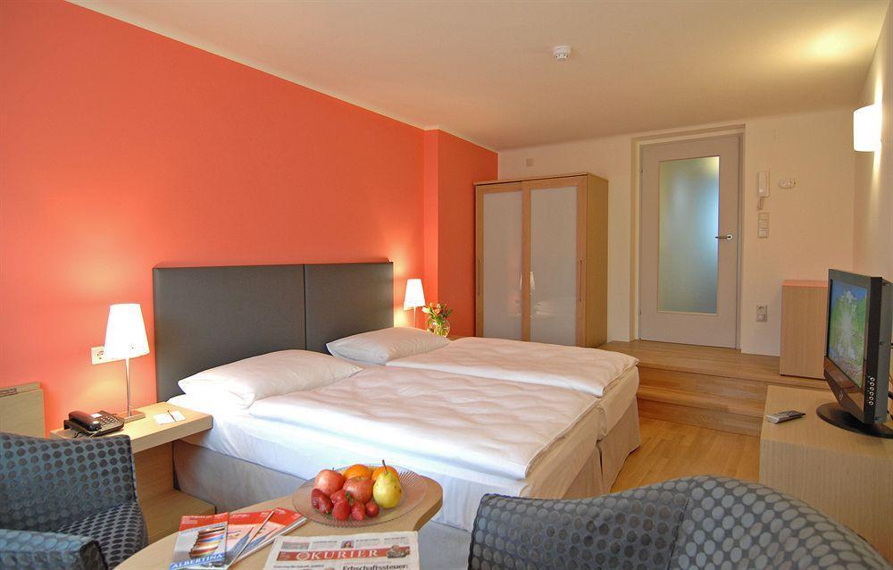 Appartement-Hotel An Der Riemergasse Vienna Esterno foto
