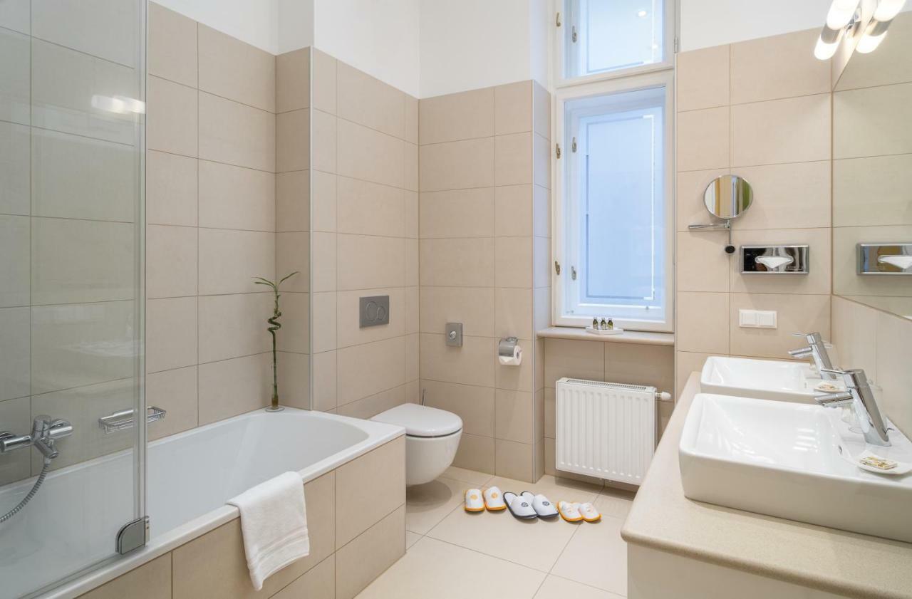 Appartement-Hotel An Der Riemergasse Vienna Esterno foto