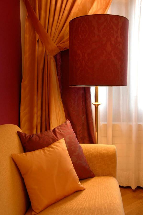 Appartement-Hotel An Der Riemergasse Vienna Esterno foto